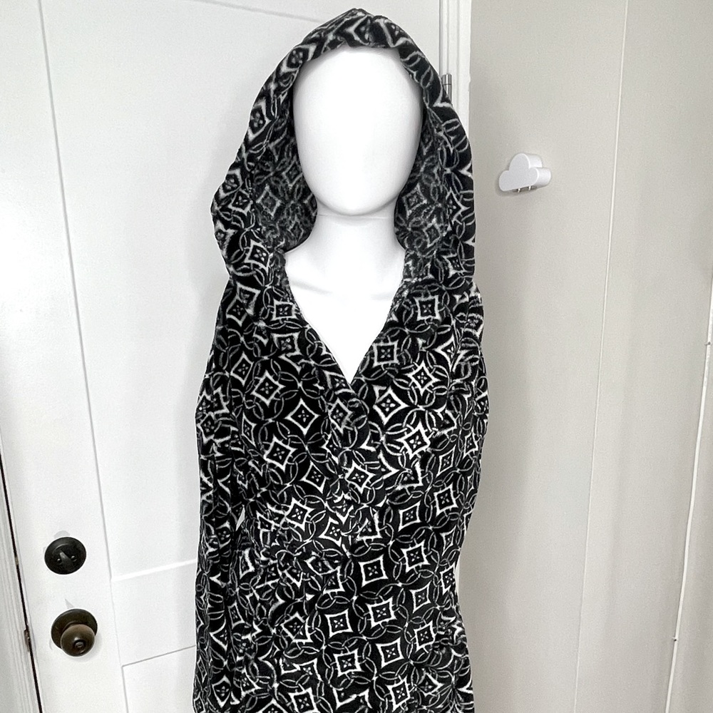 Vera Bradley Fleece Short/Mid-Length Robe